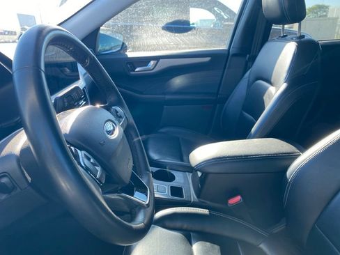 Used 2023 Ford Escape Platinum AWD/4WD image 15