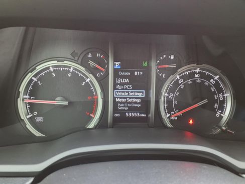 Certified 2022 Toyota 4Runner TRD Off-Road AWD/4WD image 14