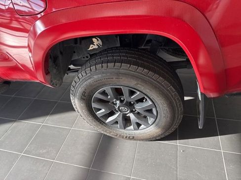 Used 2023 Toyota Tacoma SR5 image 14