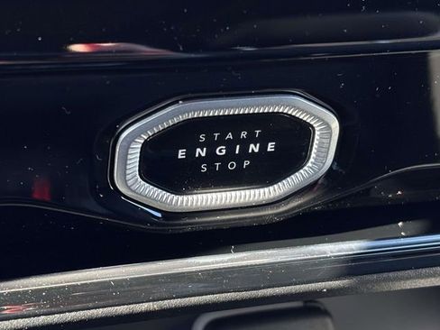 New 2026 Jeep Grand Cherokee Limited AWD/4WD image 24