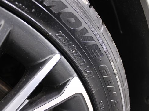 Used 2024 Kia Forte GT-Line image 34