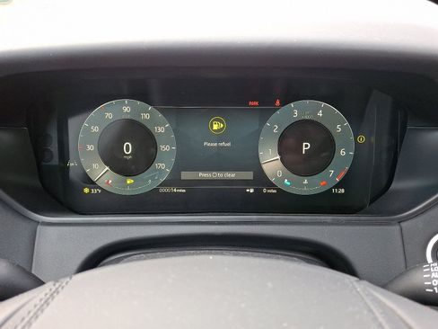 New 2026 Land Rover Range Rover Velar Dynamic SE image 7