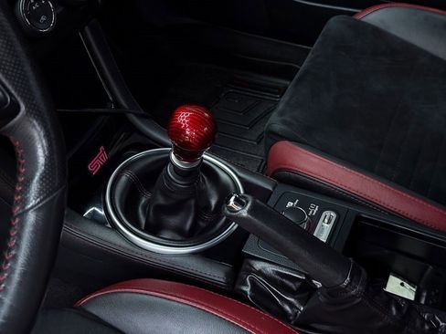 Used 2018 Subaru WRX STI image 15