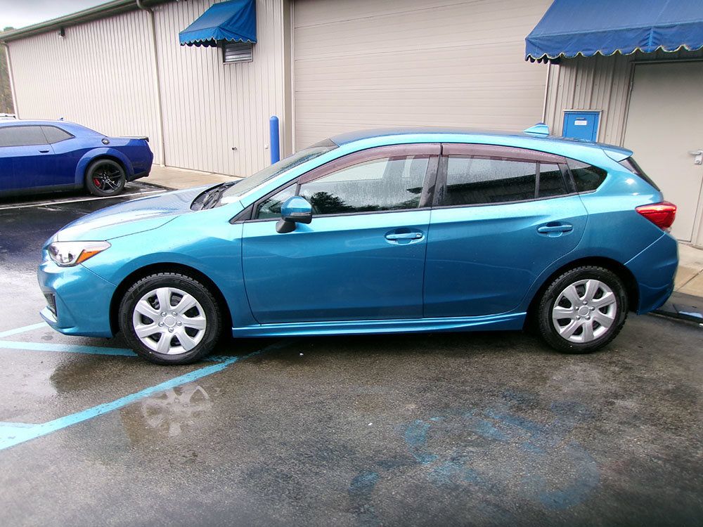 Used 2017 Subaru Impreza 2.0i Sport AWD/4WD image 3
