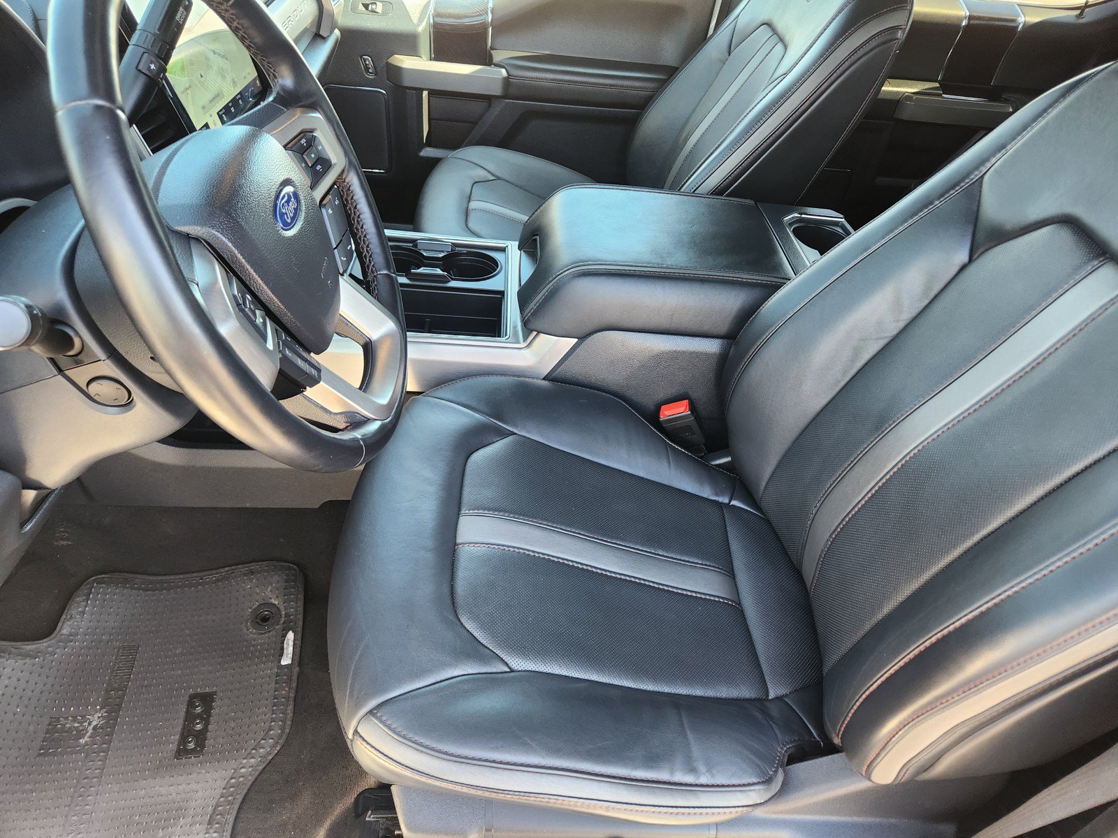 Used 2022 Ford F250 Platinum w/ FX4 Off-Road Package AWD/4WD image 11
