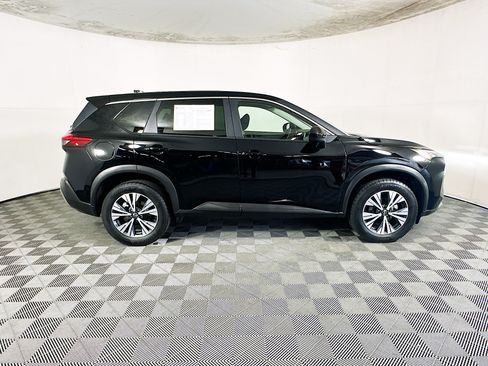 Used 2023 Nissan Rogue SV AWD/4WD image 2