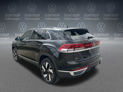 Used 2025 Volkswagen Atlas Cross Sport SEL AWD/4WD image 37