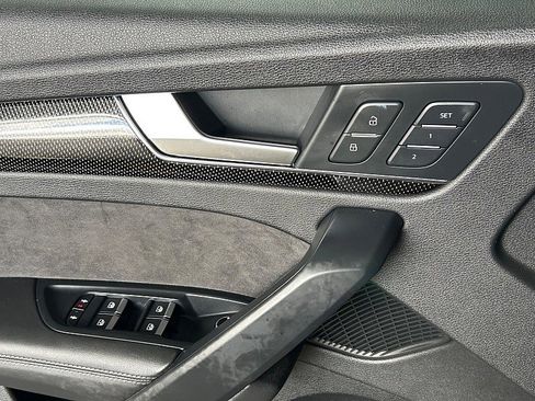 Used 2019 Audi SQ5 Prestige AWD/4WD image 49