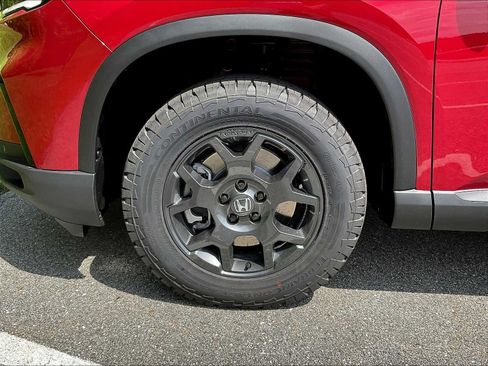 New 2025 Honda Pilot TrailSport image 8