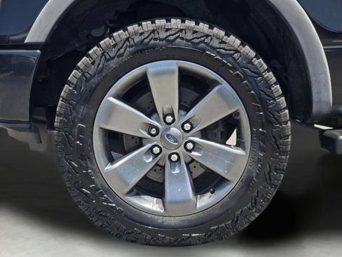 Used 2014 Ford F150 FX4 w/ Equipment Group 402A Luxury AWD/4WD image 10