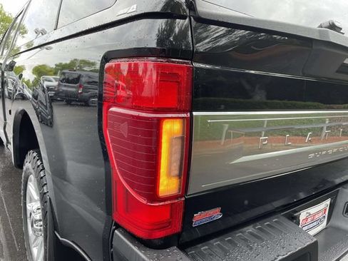 Used 2020 Ford F250 Platinum w/ FX4 Off-Road Package AWD/4WD image 39