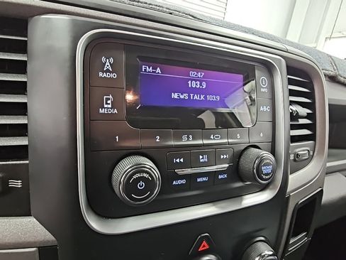 Used 2014 RAM 1500 Express image 13