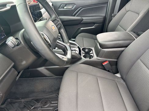 Used 2023 Chevrolet Colorado LT w/ LT Convenience Package II RWD image 10