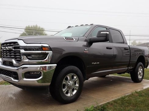 Used 2025 RAM 2500 Big Horn image 8