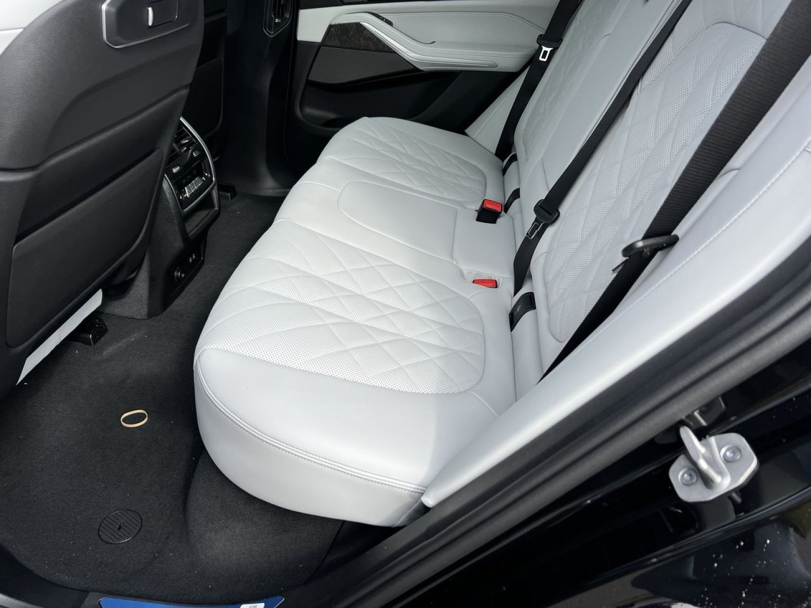 New 2026 BMW X5 xDrive50e AWD/4WD image 22