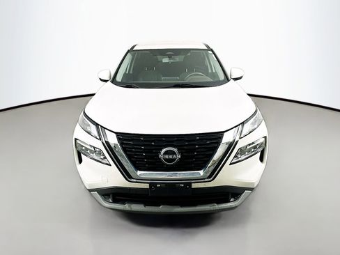 Used 2022 Nissan Rogue SV AWD/4WD image 2