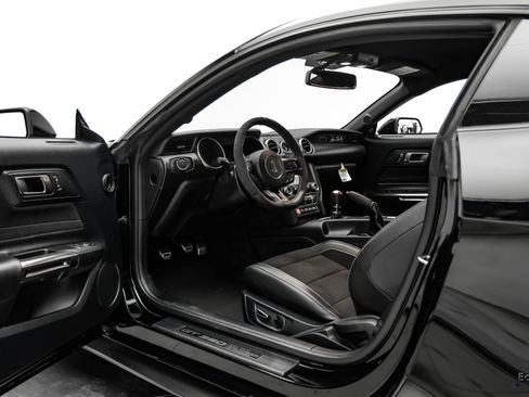 Used 2015 Ford Mustang Shelby GT350 RWD image 33