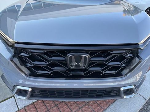 Used 2024 Honda CR-V Sport Touring image 10