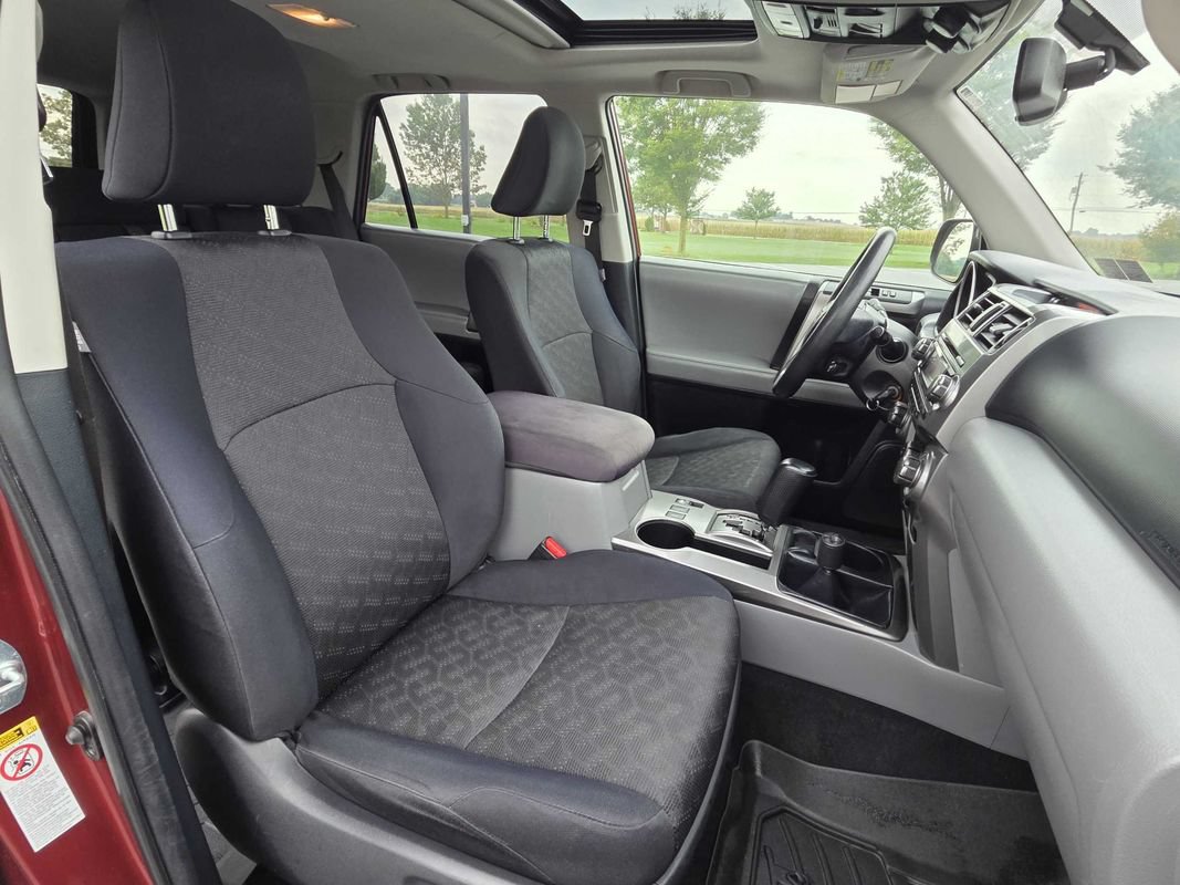 Used 2011 Toyota 4Runner Trail AWD/4WD image 14