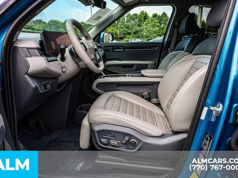 Used 2024 Kia EV9 Land AWD/4WD image 18