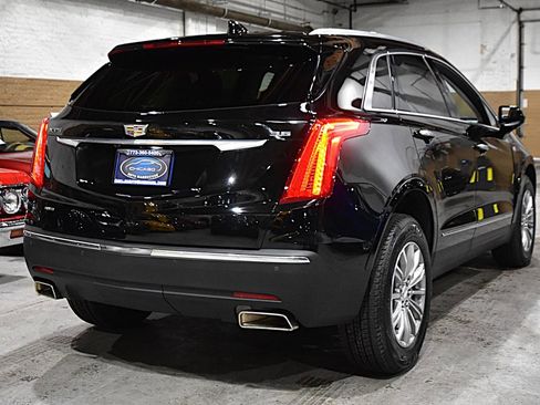 Used 2017 Cadillac XT5 Luxury w/ Driver Awareness Package image 8