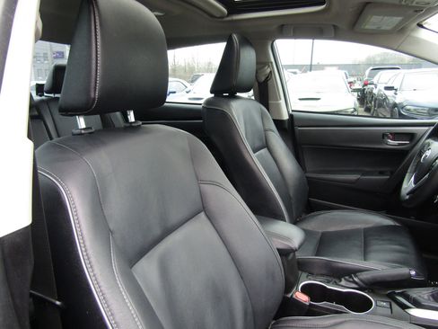 Used 2019 Toyota Corolla XLE image 13