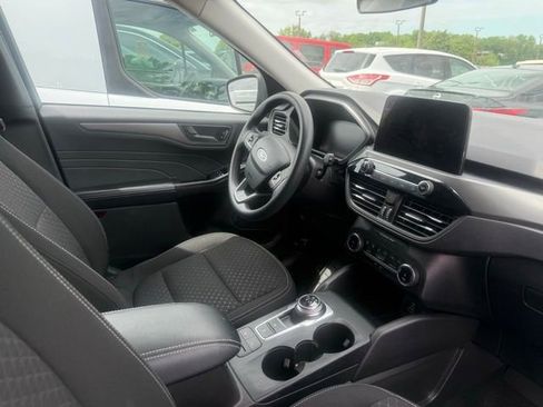 Used 2025 Ford Escape Active AWD/4WD image 5