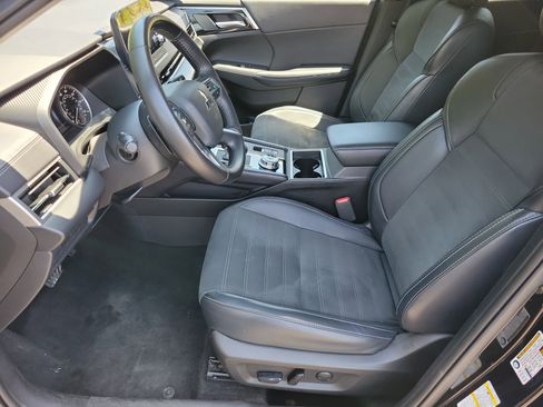 Used 2024 Mitsubishi Outlander SE AWD/4WD image 4