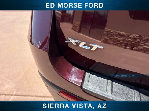 Used 2022 Ford Explorer XLT RWD image 9