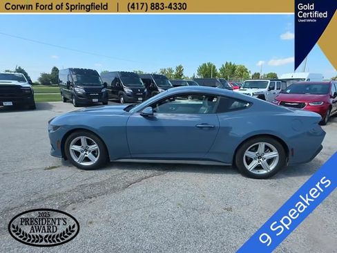 Used 2026 Ford Mustang Premium RWD image 10