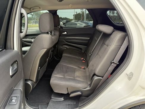 Used 2021 Dodge Durango SXT w/ 3rd Row Seating Group image 14