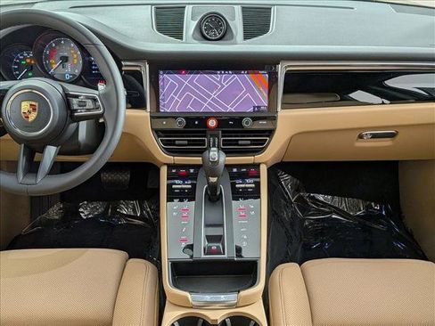 New 2026 Porsche Macan S image 20