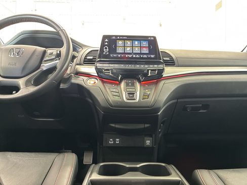 Certified 2025 Honda Odyssey Sport-L image 30
