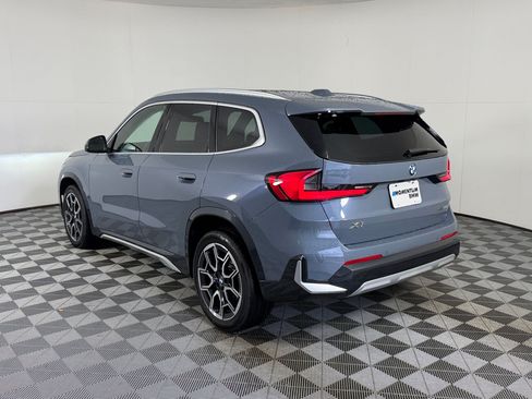 Used 2025 BMW X1 xDrive28i AWD/4WD image 3
