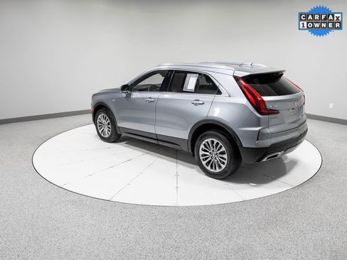 Used 2025 Cadillac XT4 Premium Luxury w/ Technology Package image 32