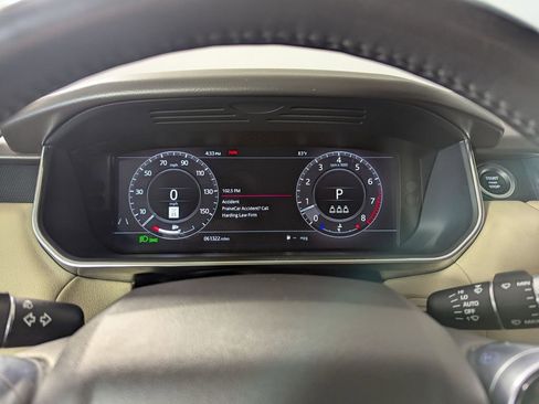 Used 2019 Land Rover Range Rover Sport HSE image 9