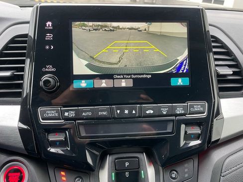 Certified 2023 Honda Odyssey Sport image 17