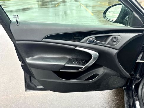 Used 2012 Buick Regal Premium image 9