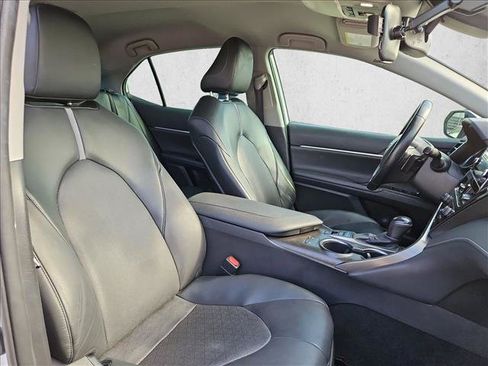 Used 2022 Toyota Camry XSE FWD image 20