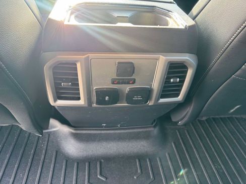 Used 2022 Ford F250 Lariat w/ Tremor Off-Road Package image 25