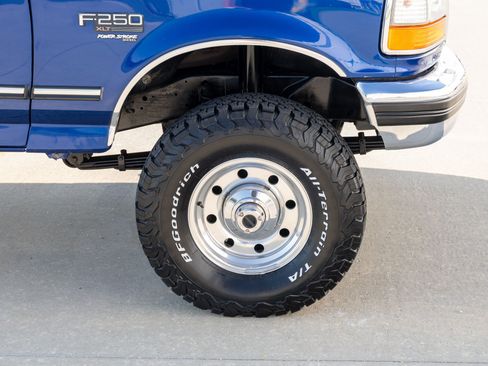Used 1996 Ford F250 4x4 Regular Cab image 22