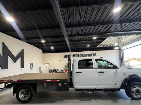 Used 2020 RAM 4500 Tradesman w/ Chrome Appearance Group AWD/4WD image 5