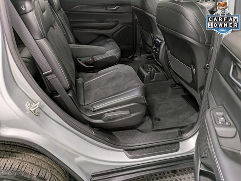 Used 2024 Jeep Grand Cherokee L Altitude image 28