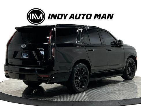 Used 2024 Cadillac Escalade Sport w/ LPO, ONYX Package AWD/4WD image 4