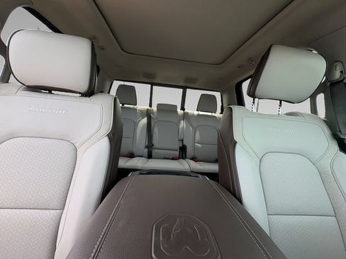 New 2026 RAM 1500 Laramie w/ Laramie Preferred Package AWD/4WD image 2