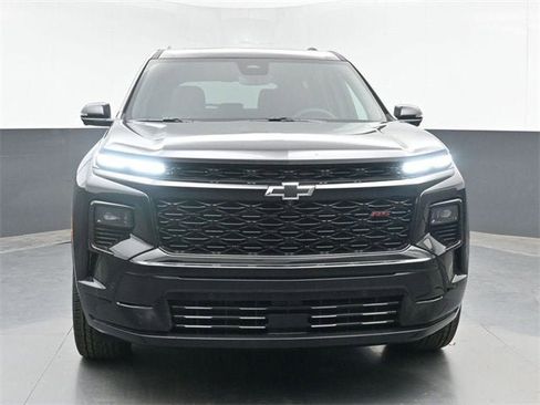 New 2026 Chevrolet Traverse RS image 3