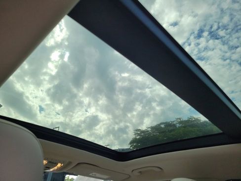 Used 2022 Mercedes-Benz GLS 450 4MATIC image 16