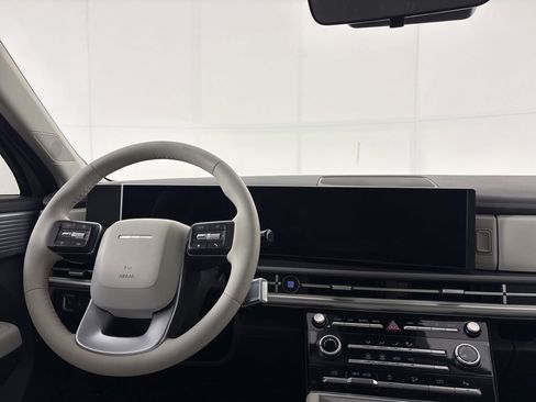 New 2026 Hyundai Santa Fe SE FWD image 25