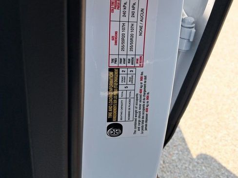 New 2025 Nissan Murano SL AWD/4WD image 32