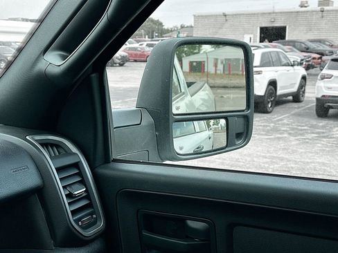New 2026 RAM 2500 Tradesman AWD/4WD image 25